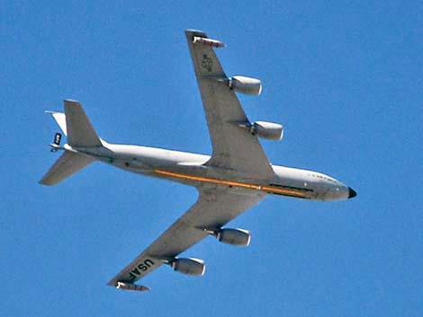 KC-135 Stratotanker Refueling Tanker