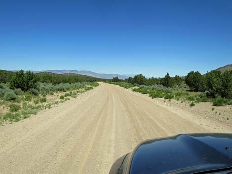 Mail Summit Road