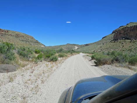 Valley of Faces Road