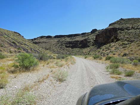 Valley of Faces Road