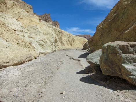 Golden Canyon Trail