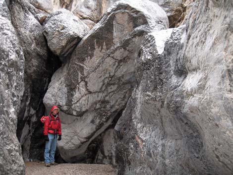 Grotto Canyon