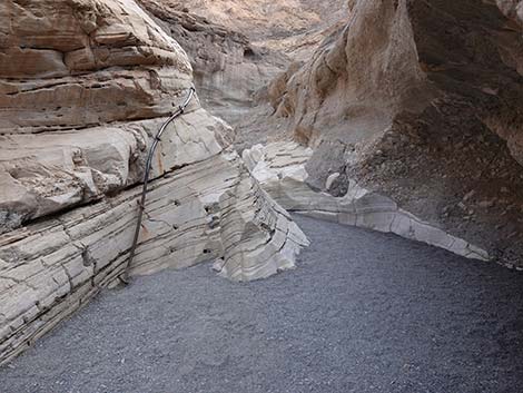 Mosaic Canyon