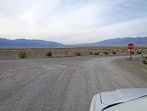 Mosaic Canyon Road