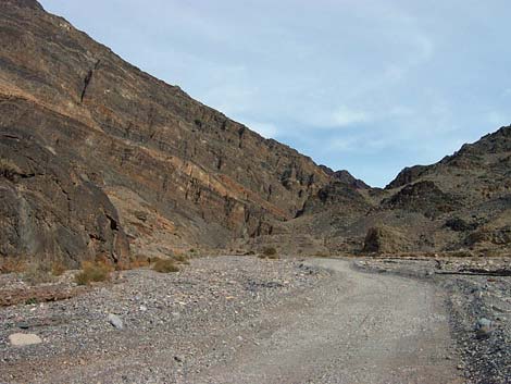 Titus Canyon Hike