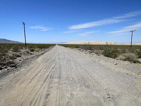 Kelso Dunes Road