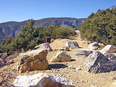 Harris Saddle Trailhead