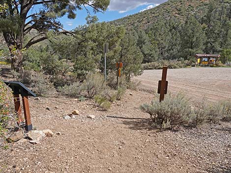 Lovell Canyon Trail