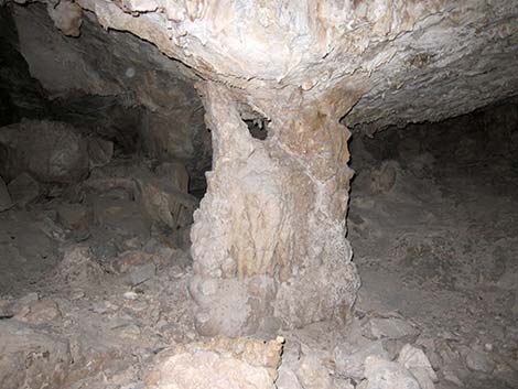 Upper Desert Cave