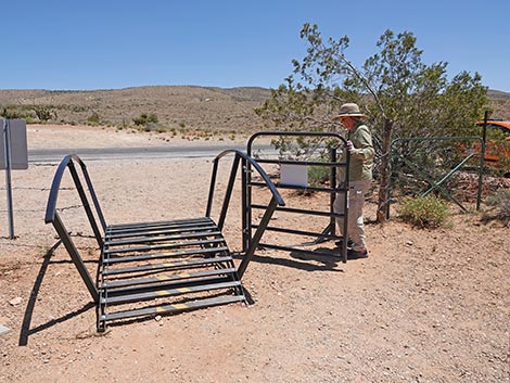 Middle Oak Creek Trailhead